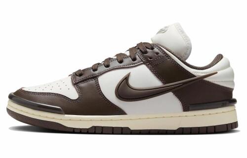 Женские кроссовки Nike Dunk Low Twist серые