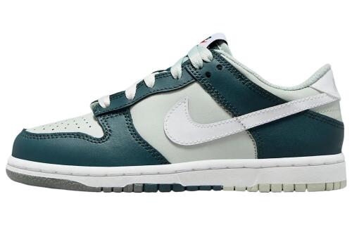 Детские кроссовки Nike Dunk Low (GS) зеленые