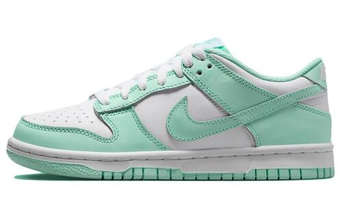 Детские кроссовки Nike Dunk Low GS зеленые