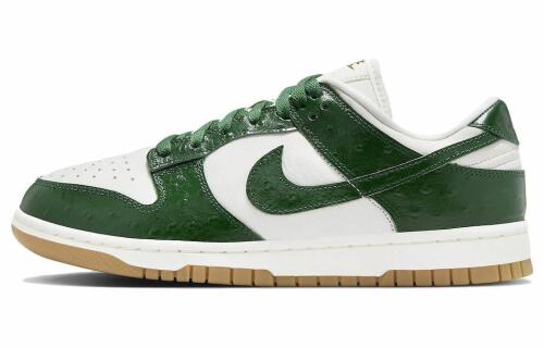 Женские кроссовки Nike Dunk Low LX зеленые