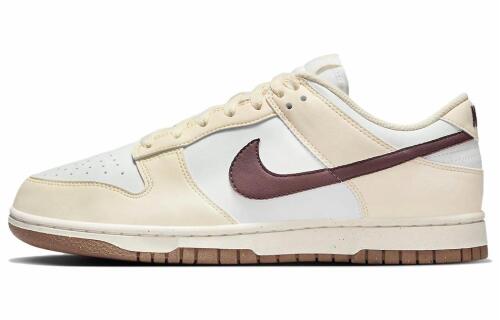 Женские кроссовки Nike Dunk Low Next Nature серые