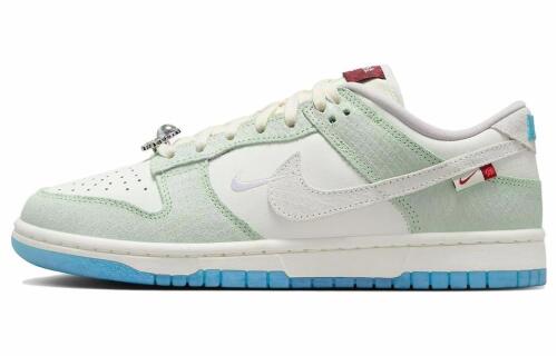 Женские кроссовки Nike Dunk Low LX зеленые