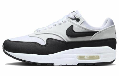 Женские кроссовки Nike Air Max 1 черные