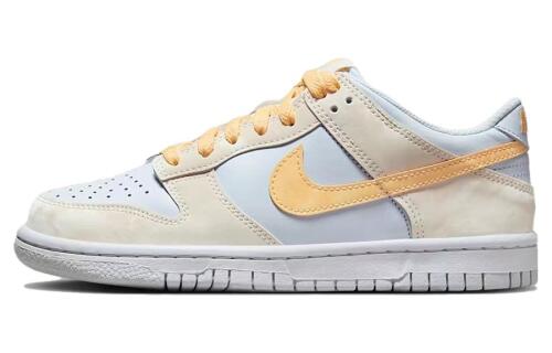 Детские кроссовки Nike Dunk Low (GS) белые