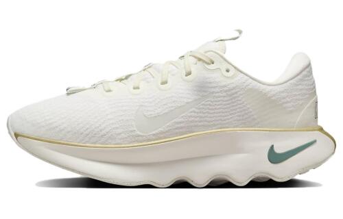 Женские кроссовки Nike Motiva белые