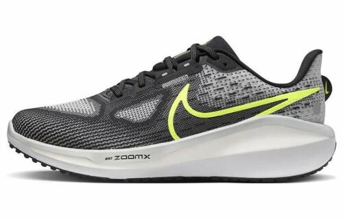 Мужские кроссовки Nike Vomero 17 черные