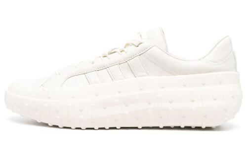 Кроссовки adidas GR.1P