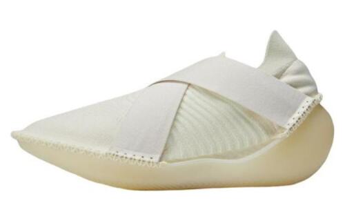 Кроссовки adidas ITOGO