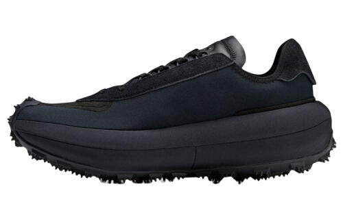 Кроссовки adidas MAKURA
