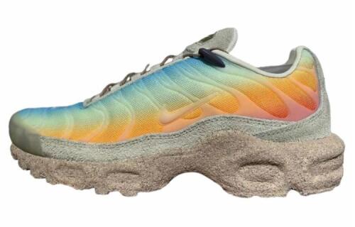 Женские кроссовки Nike Air Max Plus