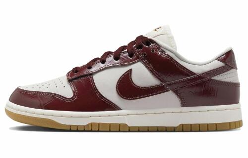 Женские кроссовки Nike Dunk Low LX