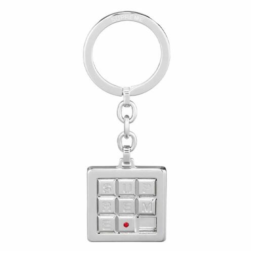 Supreme SS25 WEEK 1 Puzzle Keychain