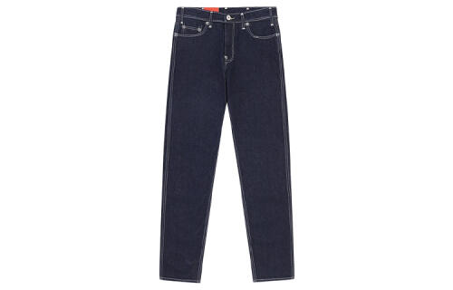 levis Red