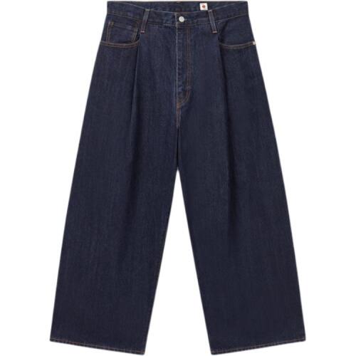 levis