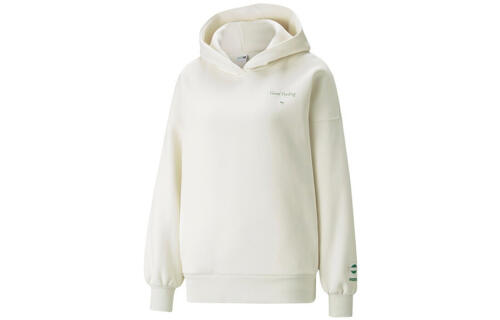 PUMA Wellness Club Crew Logo