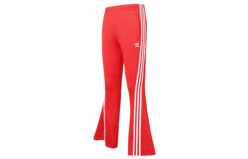 Женские брюки adidas ADILENIUM FLARED TRACK PANTS красные