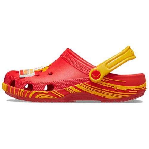 x Crocs