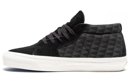 Pilgrim x Vans SK8 83 DX