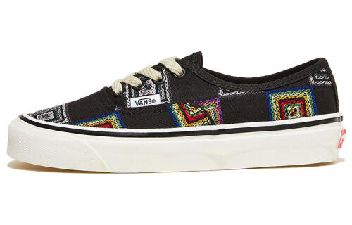 Vans Authentic 44