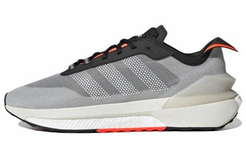 adidas Avryn