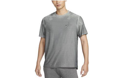 Мужской свитшот Nike A.P.S. черный