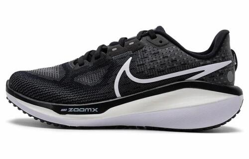 Женские кроссовки Nike Vomero 17 черные