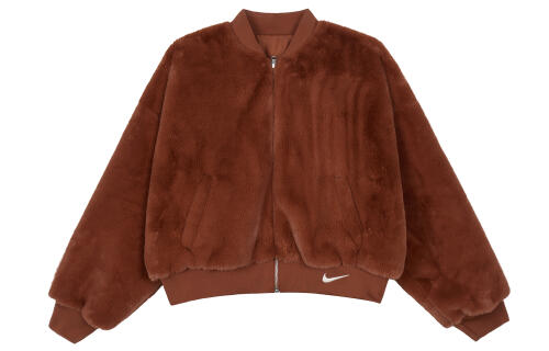 Женская куртка Nike Sportswear оранжевая