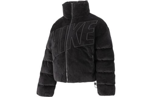 Женская куртка Nike Sportswear Essential черная