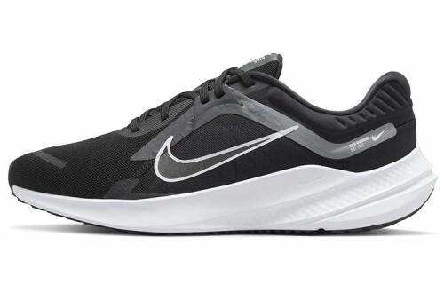 Мужские кроссовки Nike Quest 5 черные