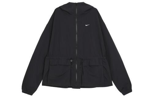 Женская куртка Nike Sportswear черная