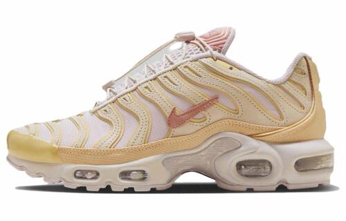 Женские кроссовки Nike Air Max Plus серые