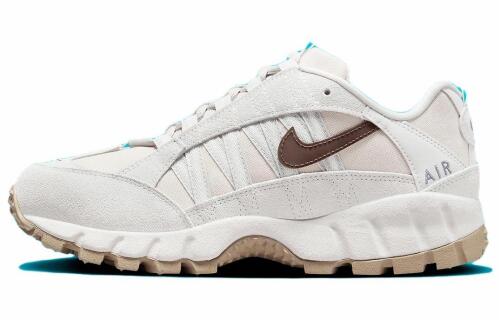 Женские кроссовки Nike Air Humara SE
