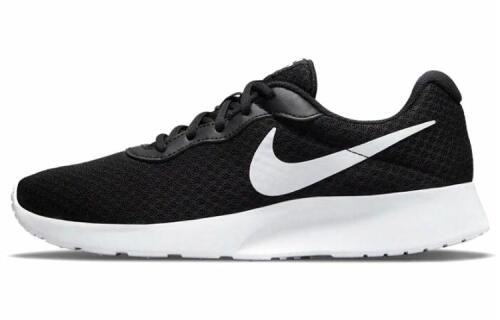 Женские кроссовки Nike Tanjun