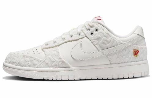 Женские кроссовки Nike Dunk Low зеленые