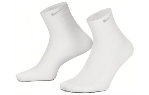 Женские носки Nike белые