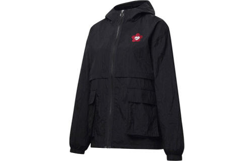Женская куртка Nike Sportswear черная