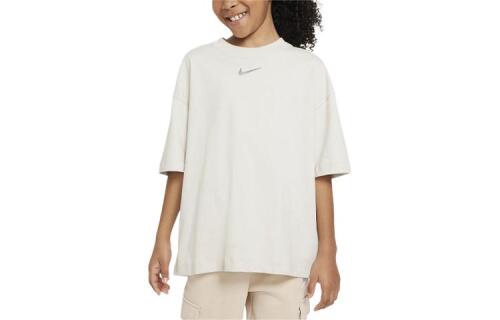 Детская футболка Nike Sportswear FN9692-072