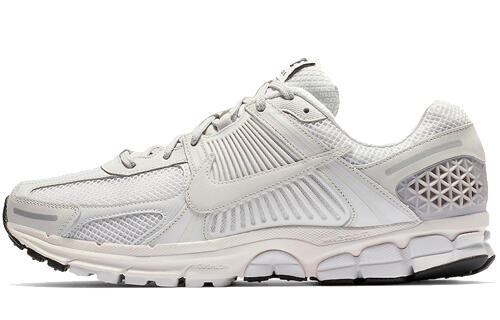 Мужские кроссовки Nike Zoom Vomero 5 черные