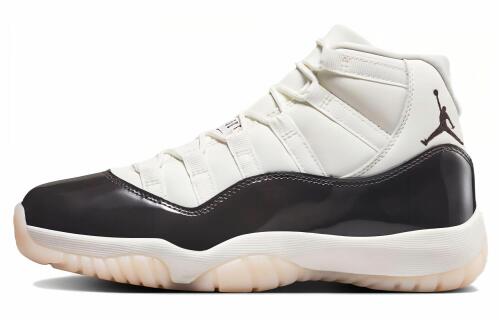 Женские кроссовки nike Air Jordan 11 Retro
