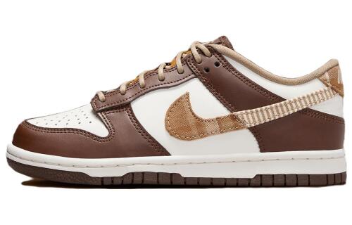 Детские кроссовки Nike Dunk Low (GS) белые