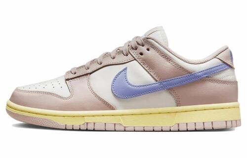 Женские кроссовки Nike Dunk Low серые