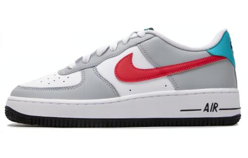 Детские кроссовки Nike Air Force 1 LE (GS) белые