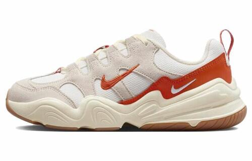 Женские кроссовки Nike Tech Hera коричневые