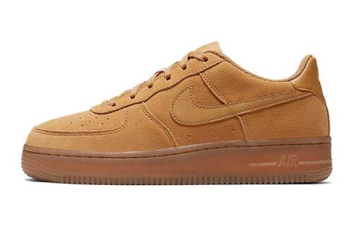 Детские кроссовки Nike Air Force 1 LV8 (GS) коричневые