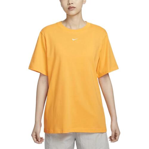 Женская футболка Nike Sportswear белая