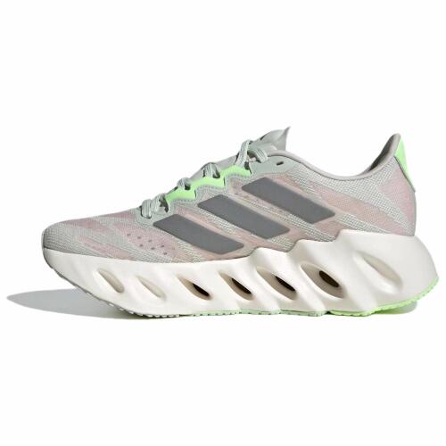 Женские кроссовки adidas SWITCH FWD RUNNING SHOES ID2646