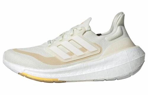 Женские кроссовки adidas ULTRABOOST LIGHT SHOES ID3318