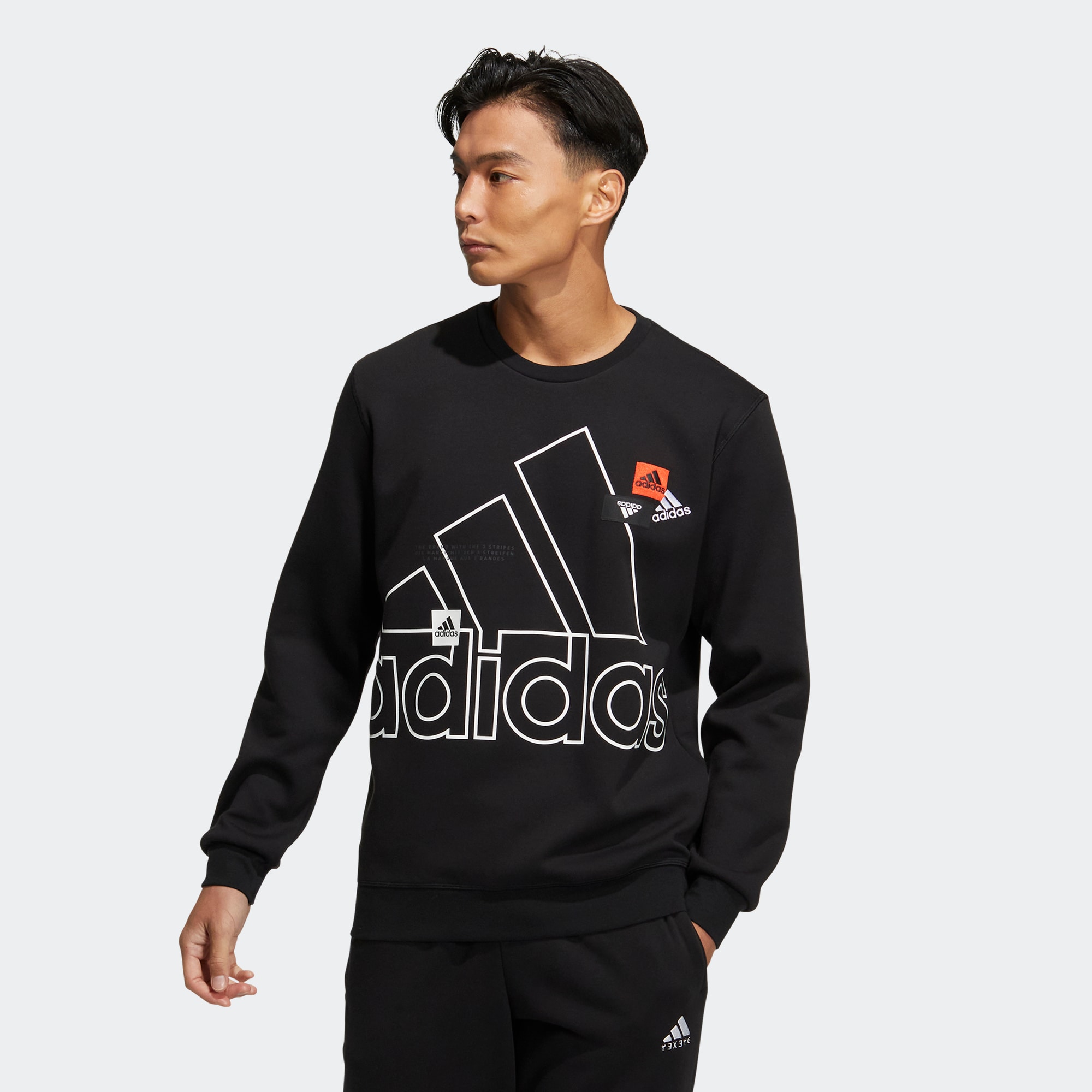 Свитшот adidas MUST HAVES CREW SWEATSHIRT