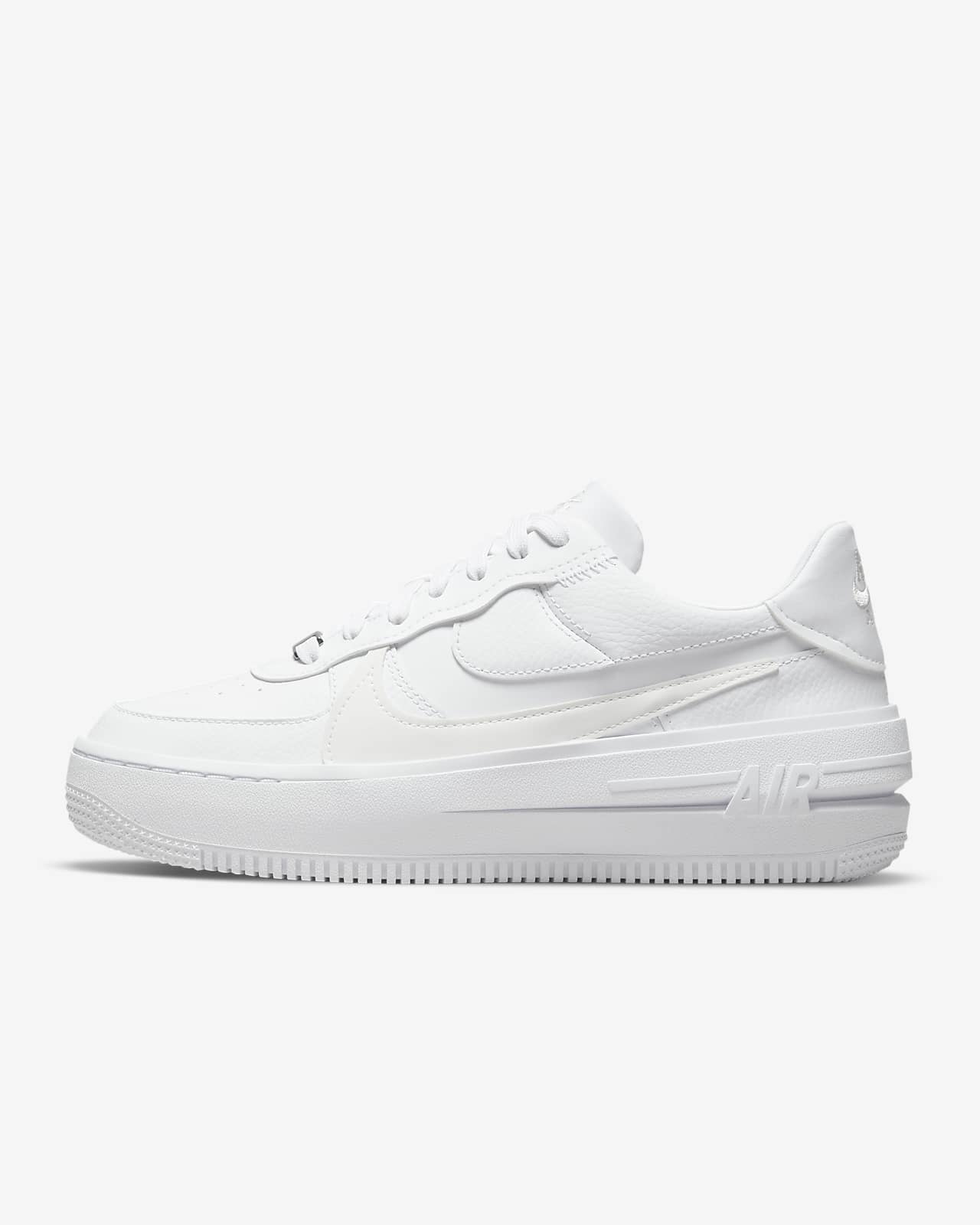 Женские кроссовки Nike AF1 PLT.AF.ORM белые