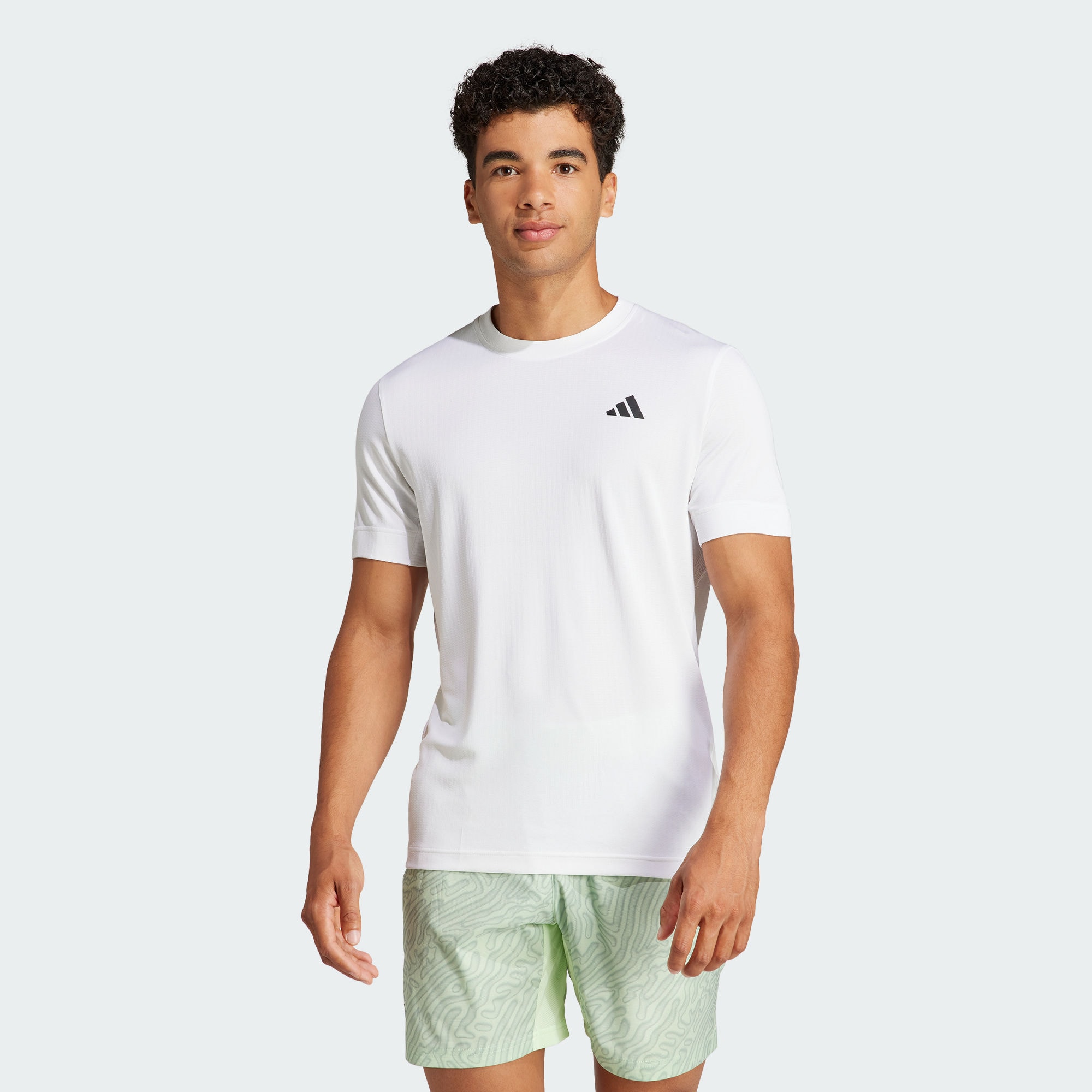 Мужская футболка adidas TENNIS FREELIFT TEE белая